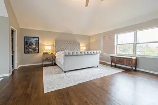 445 Blue Ash Dr, Buffalo Grove, IL 60089 - Photo 11