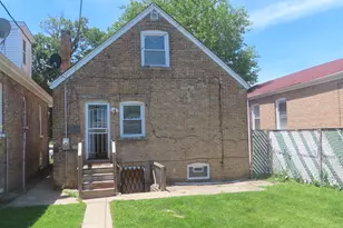 10549 S Indiana Ave, Chicago, IL 60628 - Photo 15