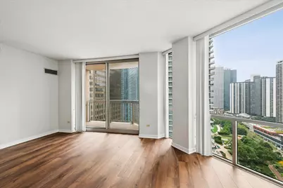 222 N Columbus Drive #1909, Chicago, IL 60601 - Photo 5