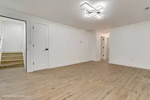10536 S Wentworth Ave, Chicago, IL 60628 - Photo 13