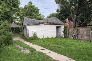 837 Hickory St, Waukegan, IL 60085 - Photo 39