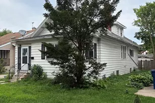 837 Hickory St, Waukegan, IL 60085 - Photo 3