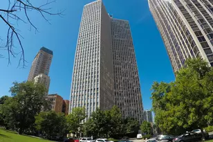 2626 N Lakeview Ave, Chicago, IL 60614 - Photo 1