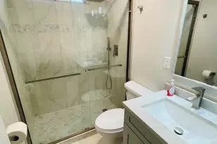 808 Sunset Cir, Streamwood, IL 60107 - Photo 11