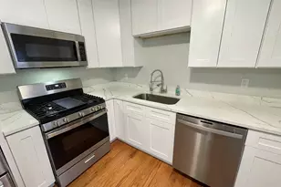 808 Sunset Cir, Streamwood, IL 60107 - Photo 7