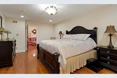 1660 Castillian Way, Mundelein, IL 60060 - Photo 49