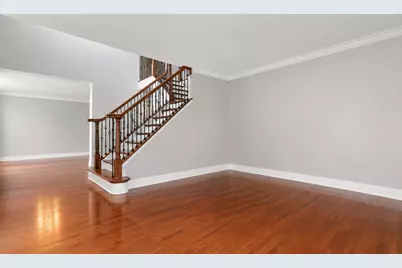 1660 Castillian Way, Mundelein, IL 60060 - Photo 13