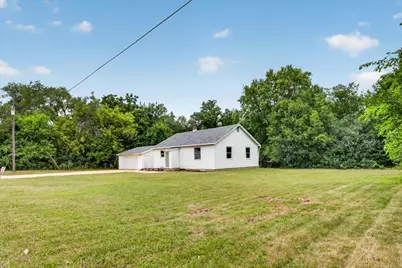 802 Darwin Drive, Machesney Park, IL 61115 - Photo 5