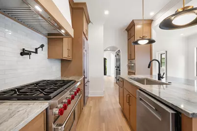 1962 W Wilson Avenue, Chicago, IL 60640 - Photo 13