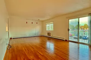8896 David Pl, Des Plaines, IL 60016 - Photo 5