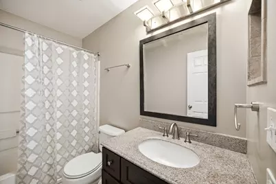 383 Woodview Circle #D, Elgin, IL 60120 - Photo 11