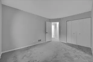 1049 Oswego Rd, Naperville, IL 60540 - Photo 21