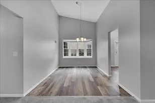 1049 Oswego Rd, Naperville, IL 60540 - Photo 9