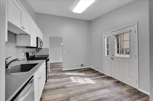 1049 Oswego Rd, Naperville, IL 60540 - Photo 11