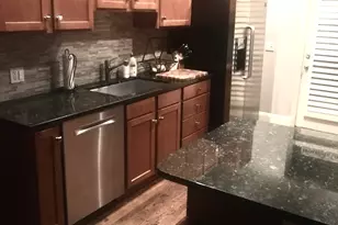 1512 W Wilson Ave, Chicago, IL 60640 - Photo 5