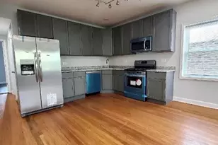 619 E Groveland Park, Chicago, IL 60616 - Photo 7