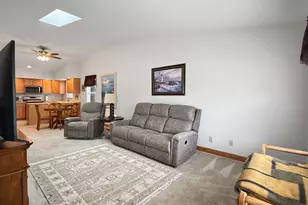 562 Pine Meadow Dr, Dixon, IL 61021 - Photo 3