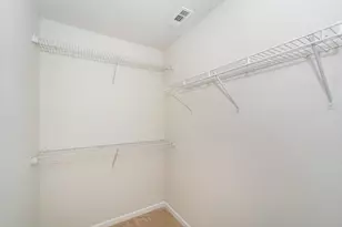 69 Nicholas Dr W, Des Plaines, IL 60016 - Photo 15
