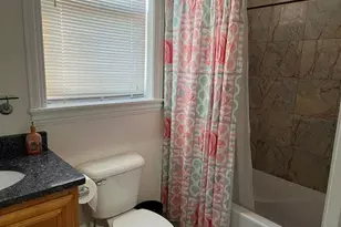 2551 W Arthur Ave, Chicago, IL 60645 - Photo 17
