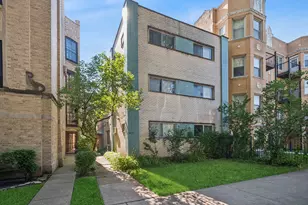 6050 N Washtenaw Ave, Chicago, IL 60659 - Photo 1