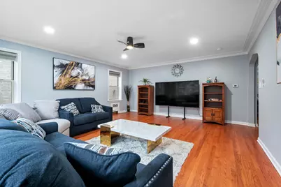 6128 N Francisco Avenue, Chicago, IL 60659 - Photo 3