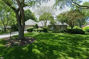 260 Old Mill Rd, Barrington, IL 60010 - Photo 1