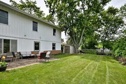 823 Milbeck Avenue, Elk Grove Village, IL 60007 - Photo 53