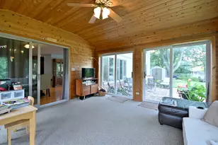 823 Milbeck Ave, Elk Grove Village, IL 60007 - Photo 27