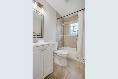 1060 Warwick Lane, Elk Grove Village, IL 60007 - Photo 17
