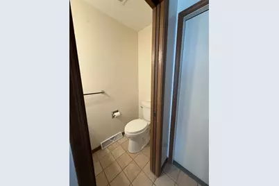 121 Spuhler Drive, Batavia, IL 60510 - Photo 9