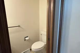 121 Spuhler Dr, Batavia, IL 60510 - Photo 9
