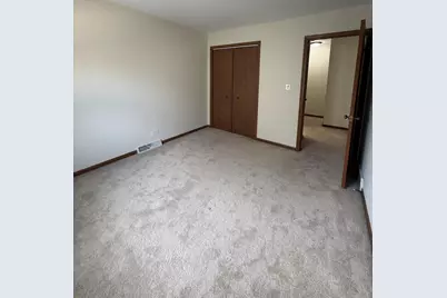121 Spuhler Drive, Batavia, IL 60510 - Photo 15