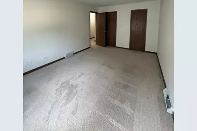 121 Spuhler Drive, Batavia, IL 60510 - Photo 13