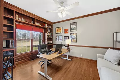 40W612 N Blue Lake Circle, Campton Hills, IL 60175 - Photo 15