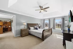 40W612 N Blue Lake Cir, Campton Hills, IL 60175 - Photo 19