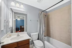 40W612 N Blue Lake Cir, Campton Hills, IL 60175 - Photo 31