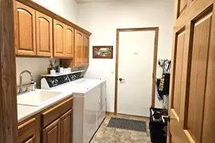 1526 Benzie Cir, Romeoville, IL 60446 - Photo 23