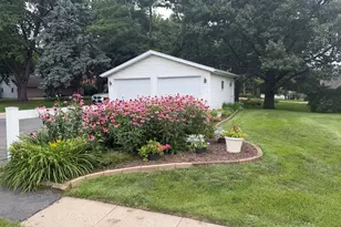 313 W 2nd St, Prophetstown, IL 61277 - Photo 25