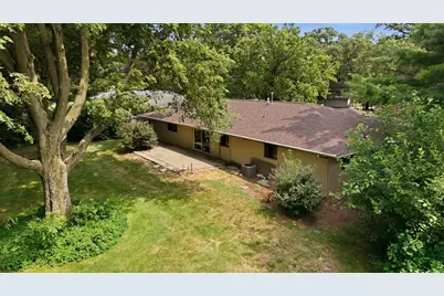 109 E Parkview Drive, Forrest, IL 61741 - Photo 9