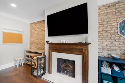 3749 N Pine Grove Avenue #3, Chicago, IL 60613 - Photo 7