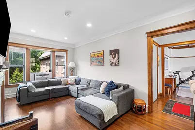 3749 N Pine Grove Avenue #3, Chicago, IL 60613 - Photo 5