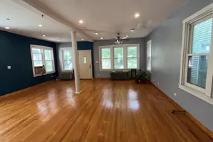 4136 N Bell Ave, Chicago, IL 60618 - Photo 11