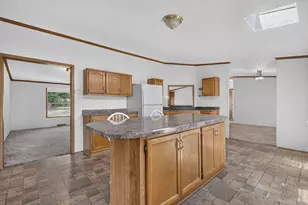 414 N Pine St, Gardner, IL 60424 - Photo 21
