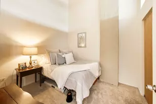 1645 W Ogden Ave, Chicago, IL 60612 - Photo 15