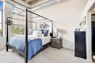 1645 W Ogden Avenue #420, Chicago, IL 60612 - Photo 17