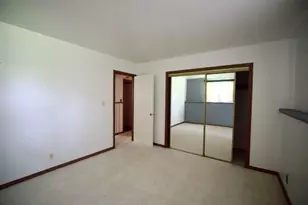 3914 Raycraft Rd, Woodstock, IL 60098 - Photo 5