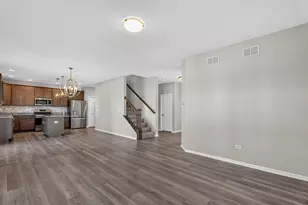 2102 Daly Ln, Plainfield, IL 60586 - Photo 9
