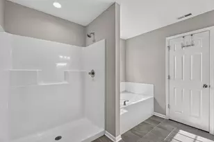 2102 Daly Ln, Plainfield, IL 60586 - Photo 9