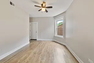 2630 W Division St, Chicago, IL 60622 - Photo 9