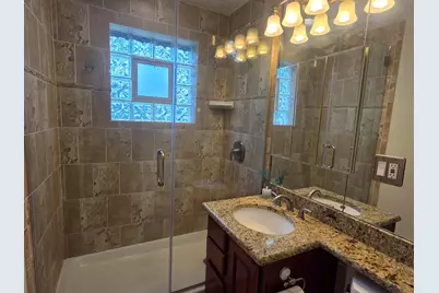 8418 W Crain Street, Niles, IL 60714 - Photo 35